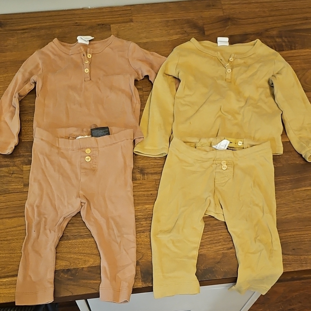 H&M Organic Cotton Baby Pajamas in Brown